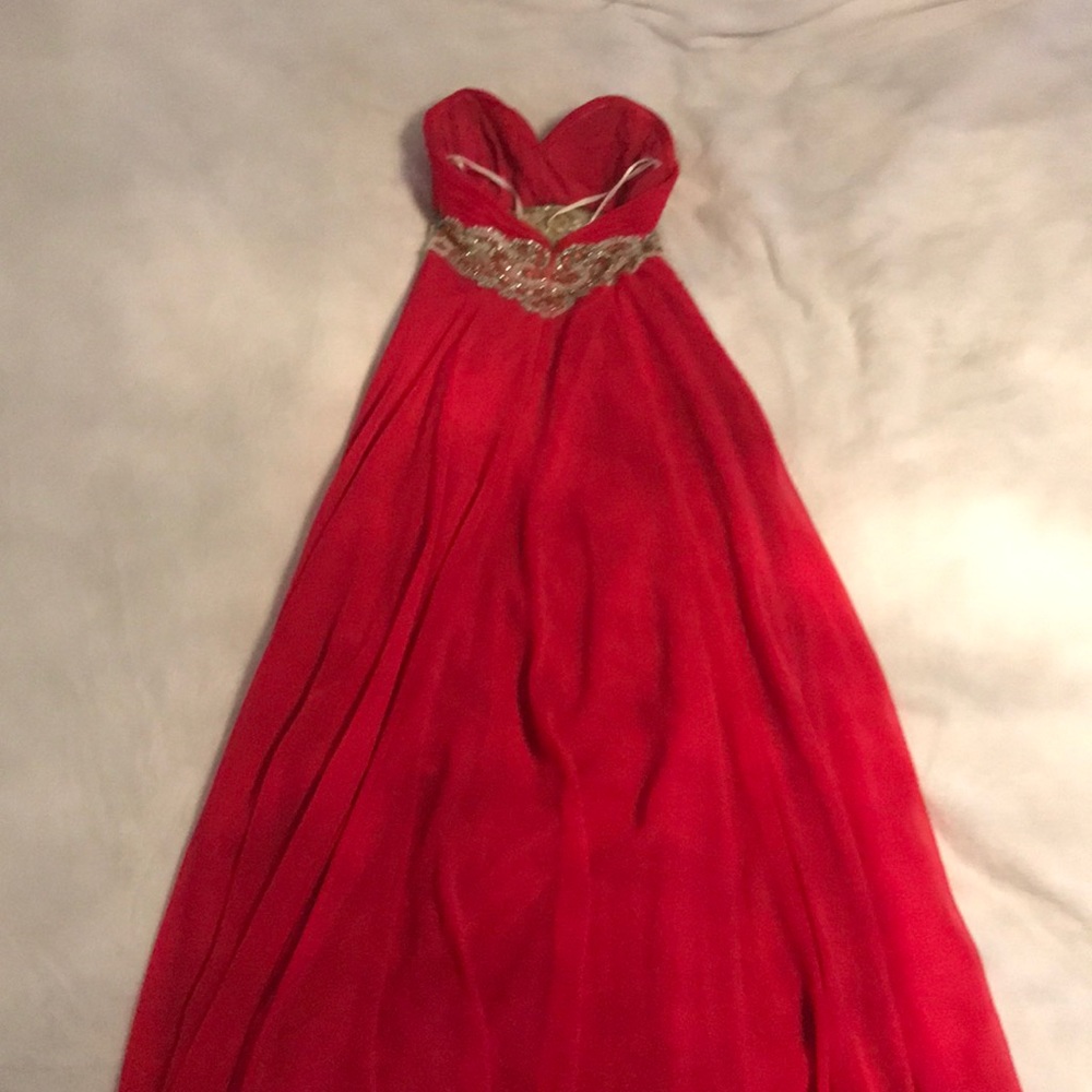 Grad/Prom dress - Picture 2 of 3